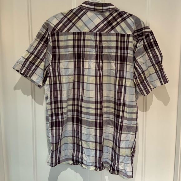 Etnies Button Up T-shirt - Picture 5 of 5